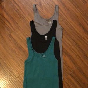 3 Old Navy fitted tanks